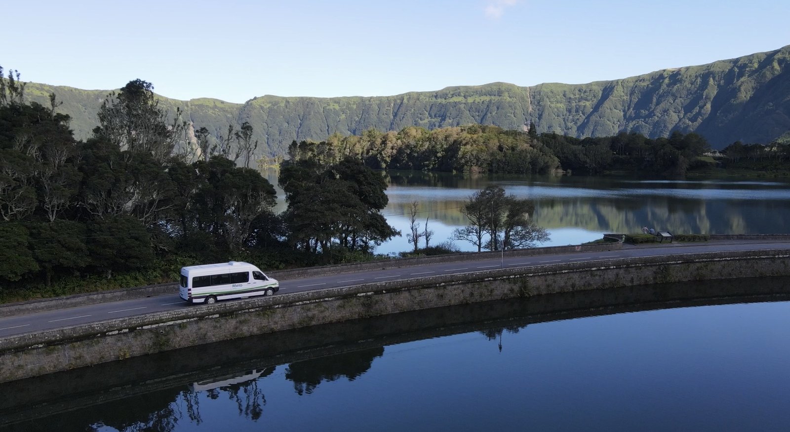 Aérea — drone sobre a Lagoa